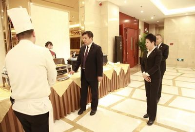 商丘維景國際大酒店圓滿完成市人大五屆二次會議接待與餐飲管理任務(wù)
